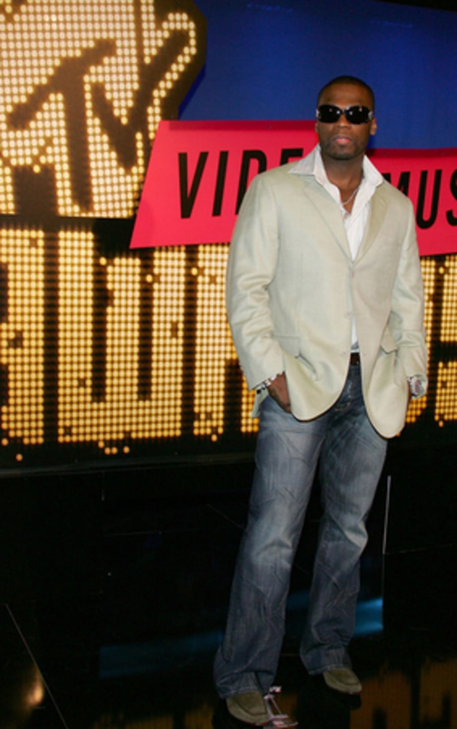2007 MTV Video Music Awards: Britney Spears, Fall Out Boy, Foo Fighters, Kanye West and More