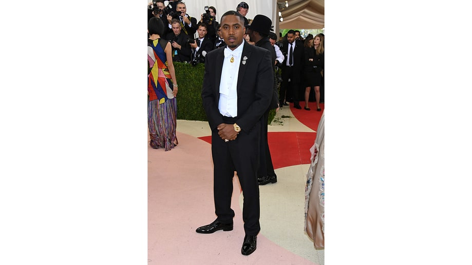 Nas