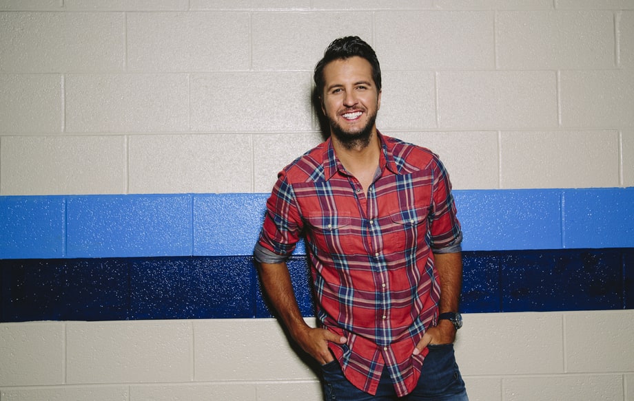 Luke Bryan Backstage