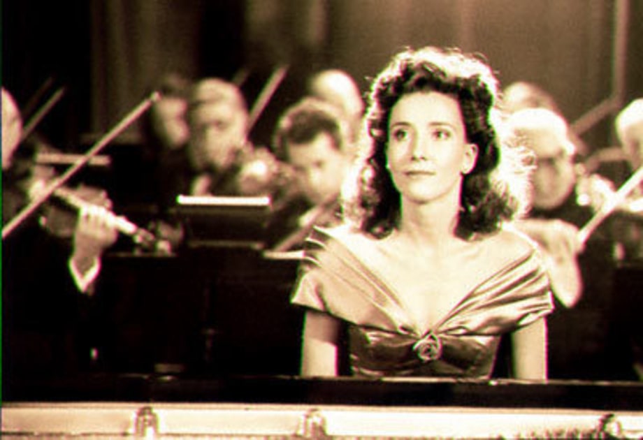 Stills From the Movie Dead Again