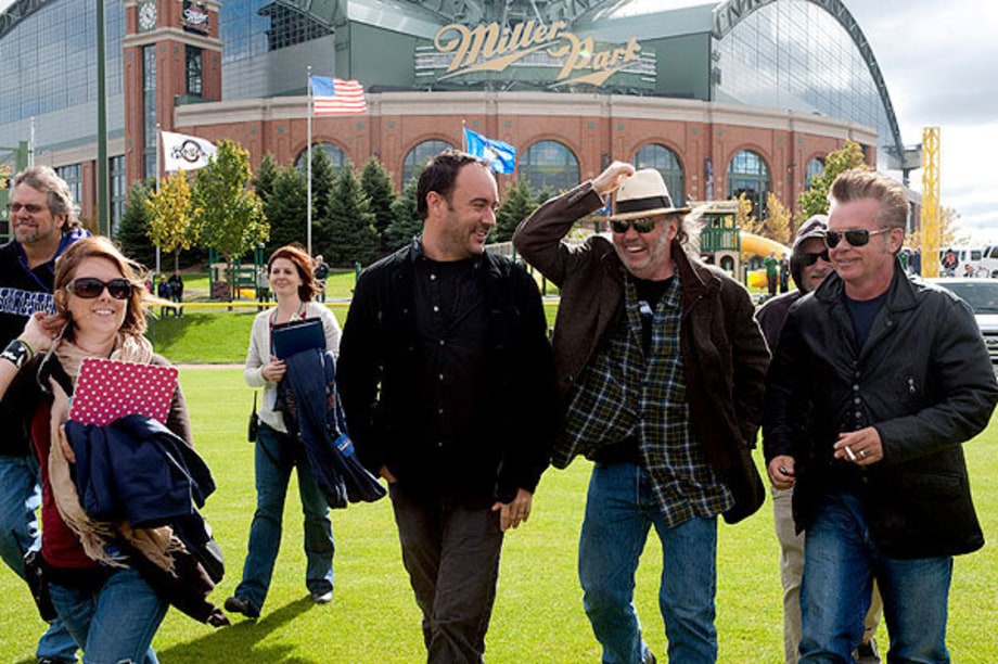 Farm Aid 25: Willie Nelson, John Mellencamp, Dave Matthews, Neil Young, Steven Tyler and more