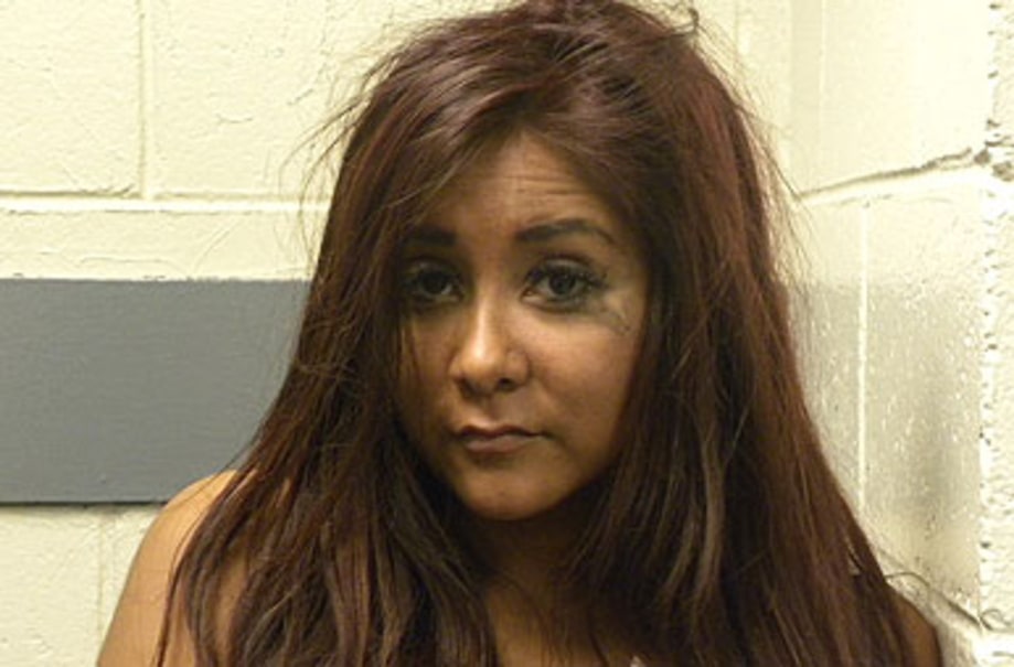 Snooki's Drunken Day at the Beach