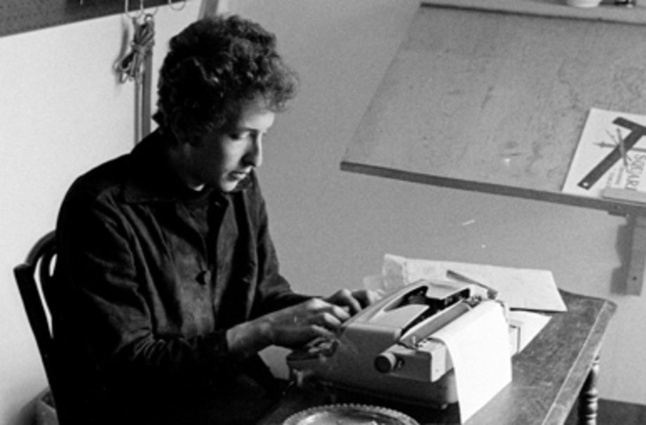 Photos: Bob Dylan Captured at Home and on the Scene
