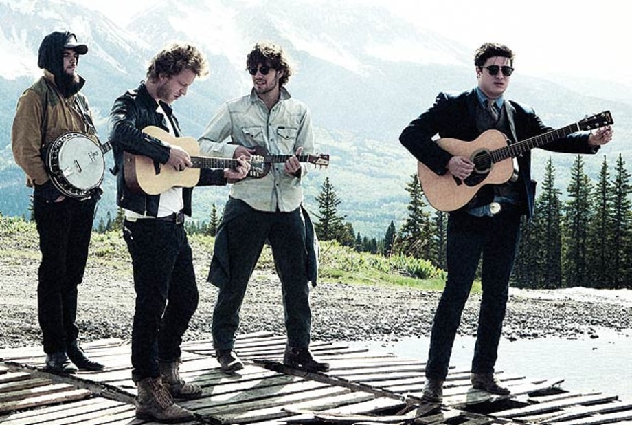 Exclusive Photos: Mumford & Sons Take America