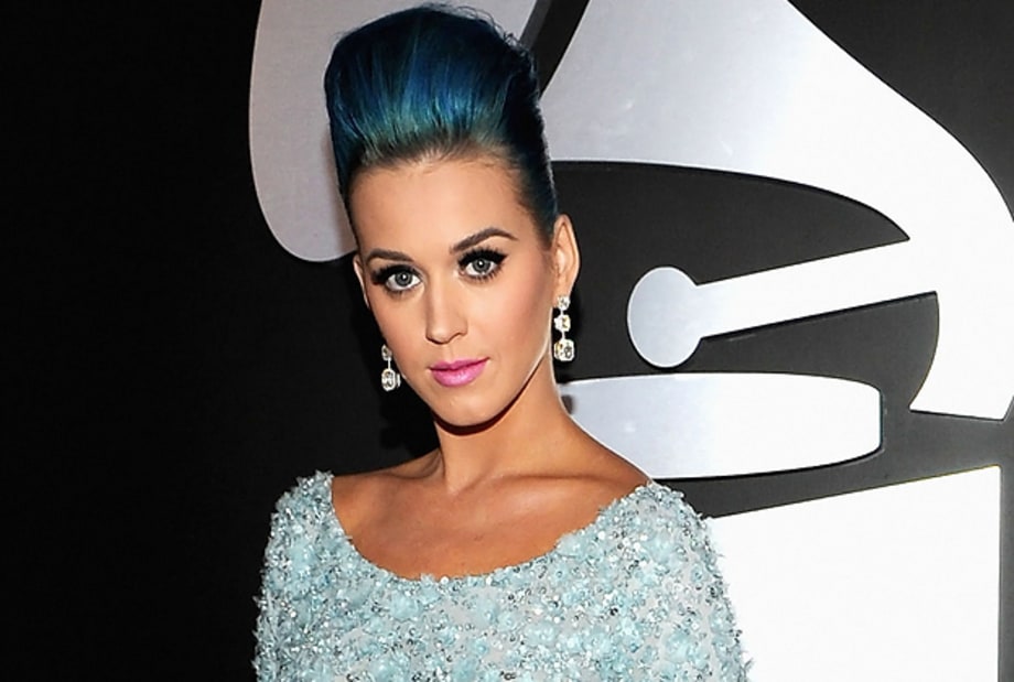 Grammys 2012: Best and Worst Red Carpet Fashion