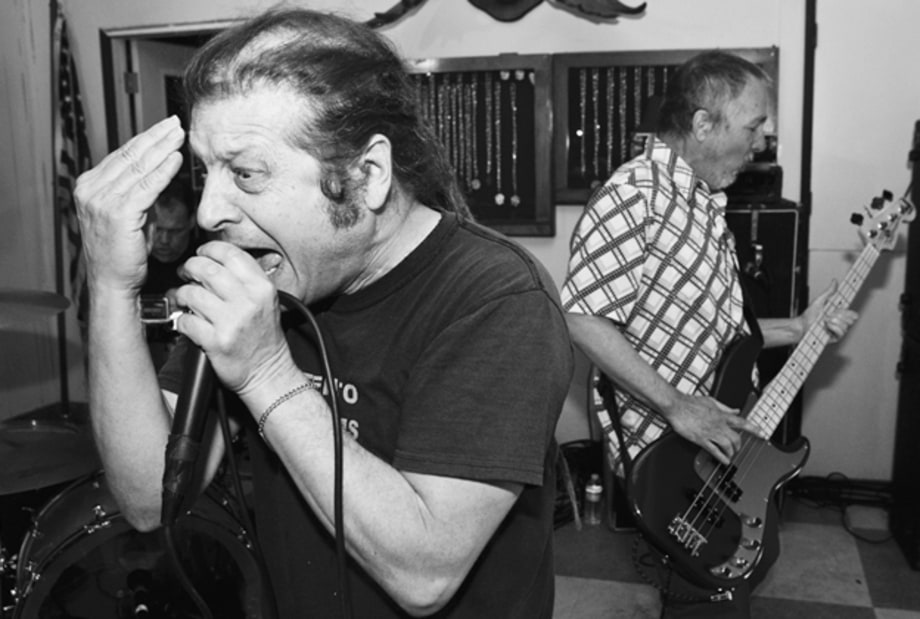 Ex-Black Flag Members' Secret Moose Lodge Show