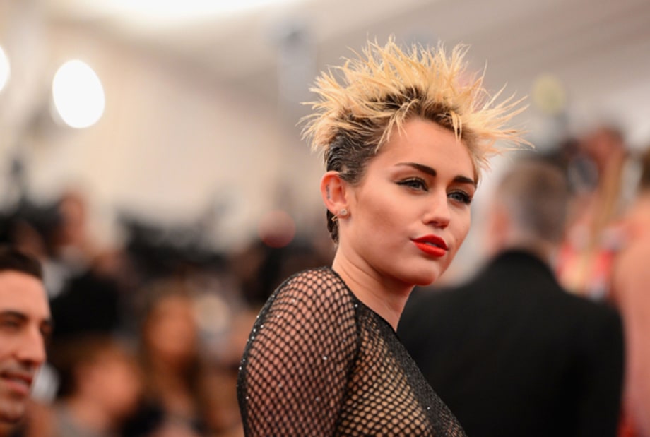 Stars Go Punk at Met Gala