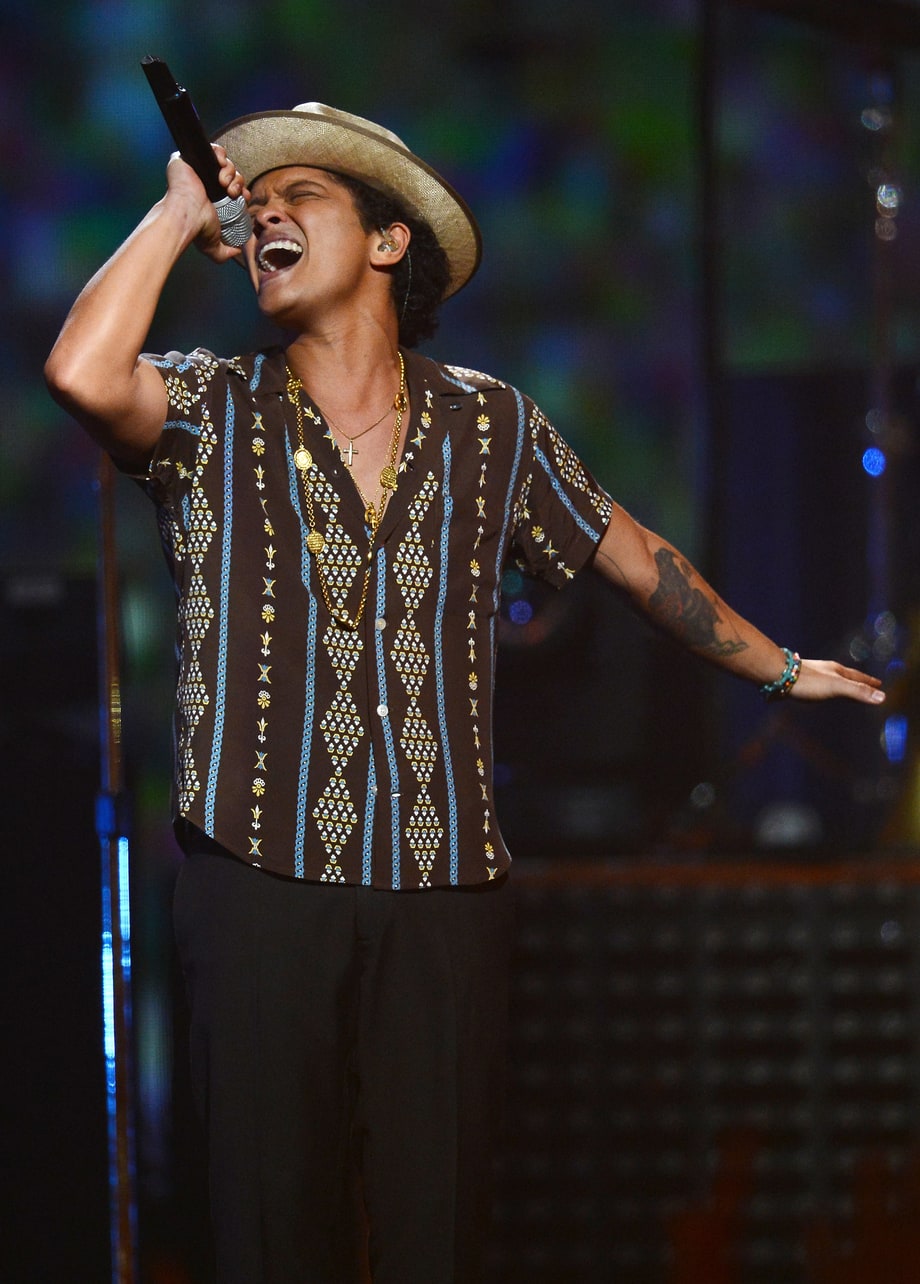 Grammy Showdown 2014: Who'll Win the Big Categories?