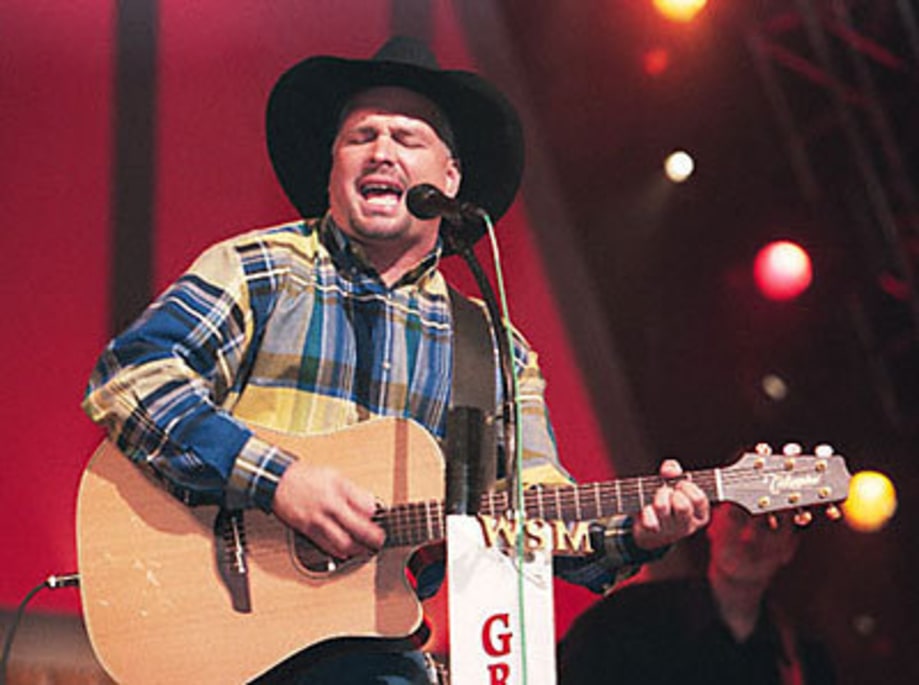 Garth Brooks GrandOle02