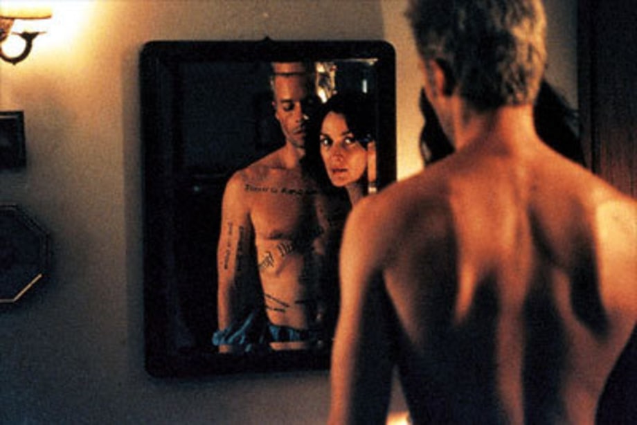 GuyPearceAndCarrieAnneMoss01