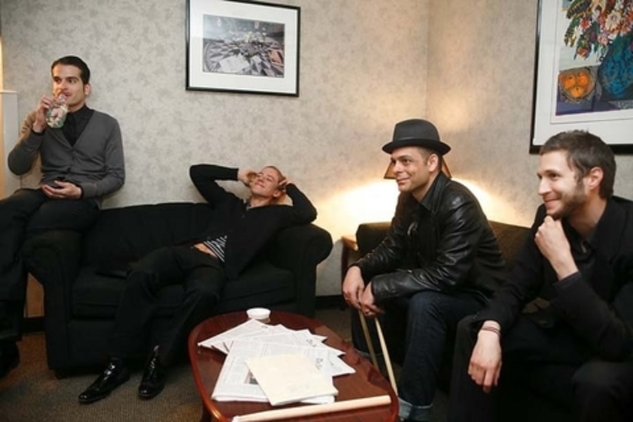 Interpol Backstage: slide 2