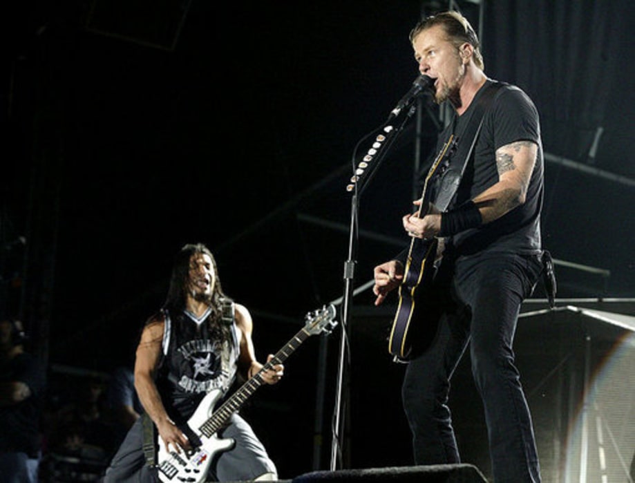 2004: Download Fest