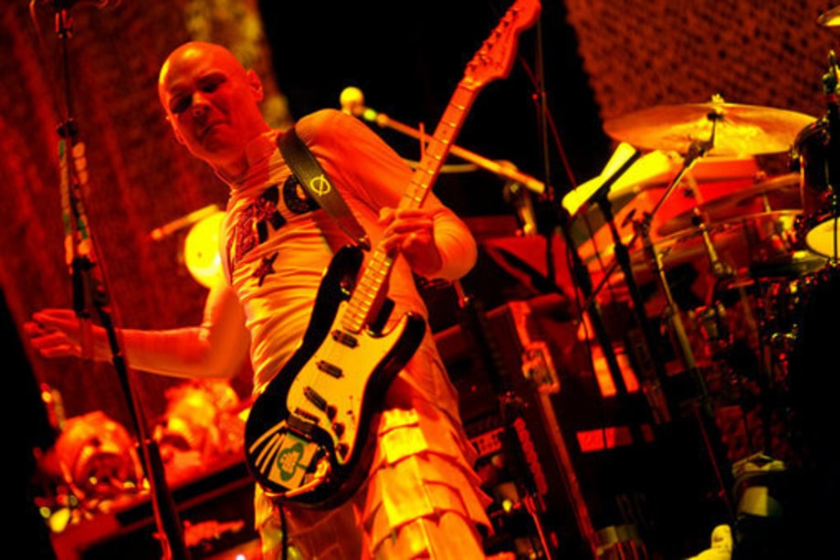 Smashing Pumpkins Anniversary Tour: Billy Corgan Performing