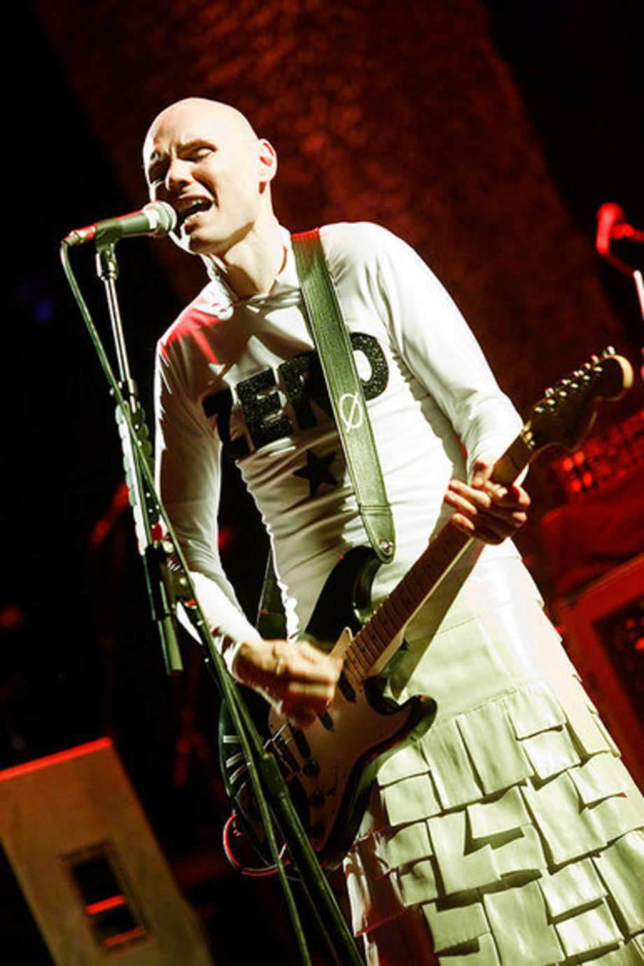 Smashing Pumpkins Anniversary Tour: Billy Corgan Performing