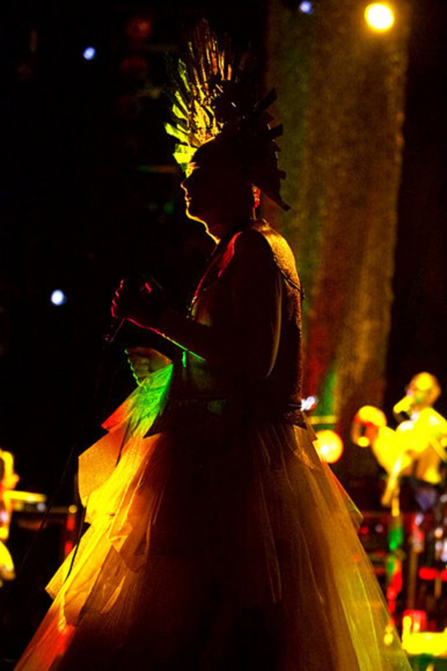 Smashing Pumpkins Anniversary Tour: Billy Corgan Wearing Headdress