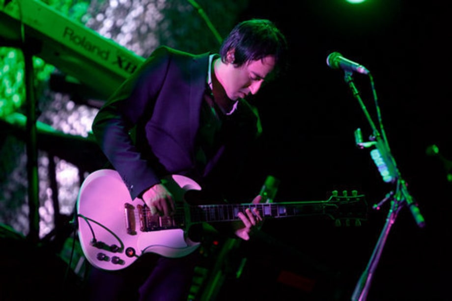 Smashing Pumpkins Anniversary Tour: Jeff Schroeder Playing Guitar