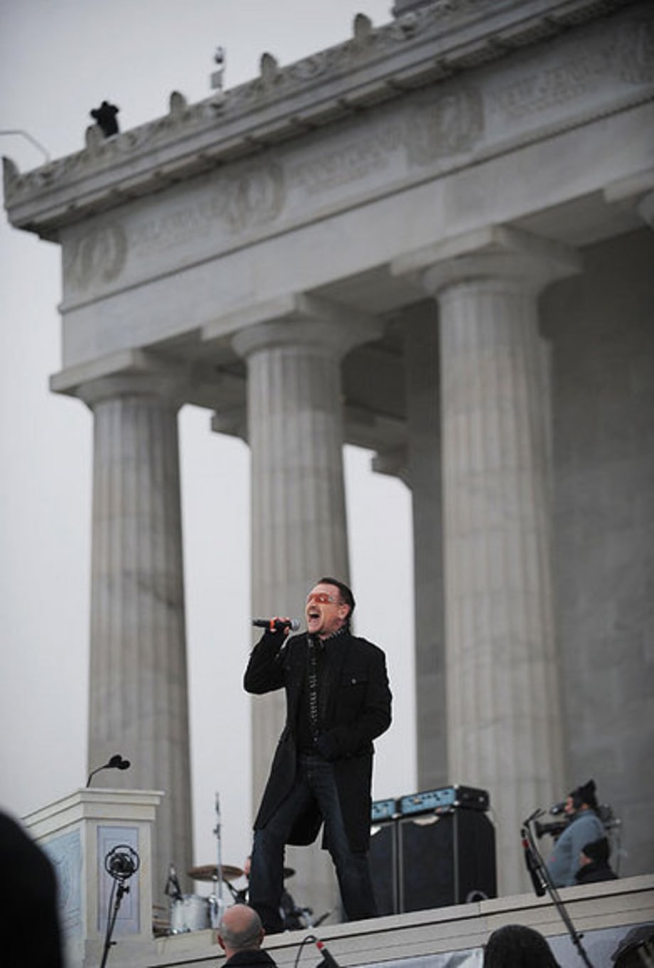 We are One: bono