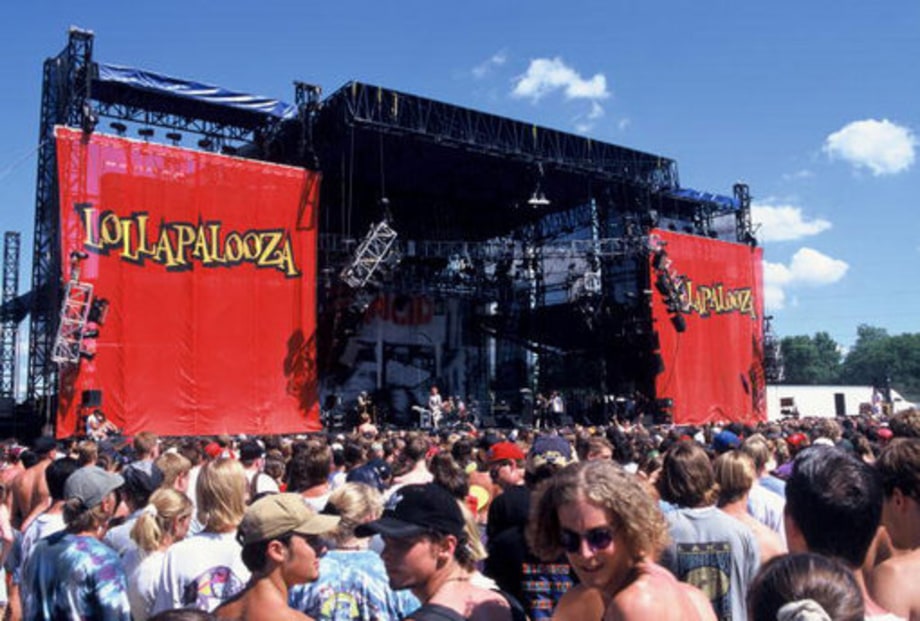 History of Lollapalooza: atmosphere shot at lollapalooza 1996