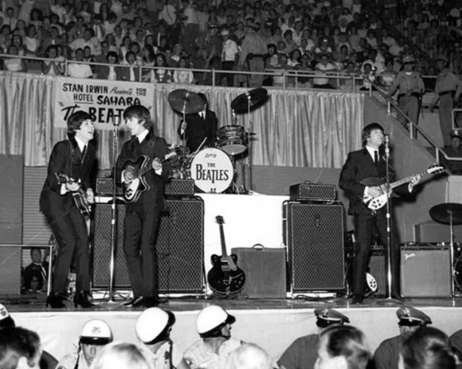 Beatles Timeline: 1964: Las vegas (aug 20).