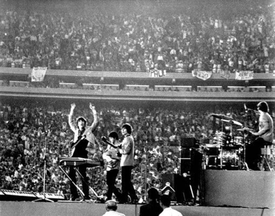 Beatles Timeline: 1965: Shea Stadium (august)