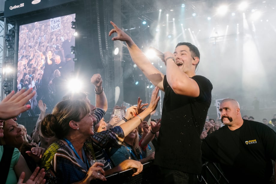 Those Guns, Tho