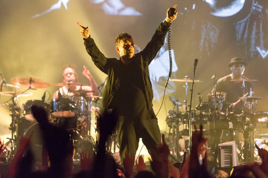 Gorillaz Say Guten Tag