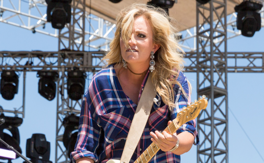 Clare Dunn
