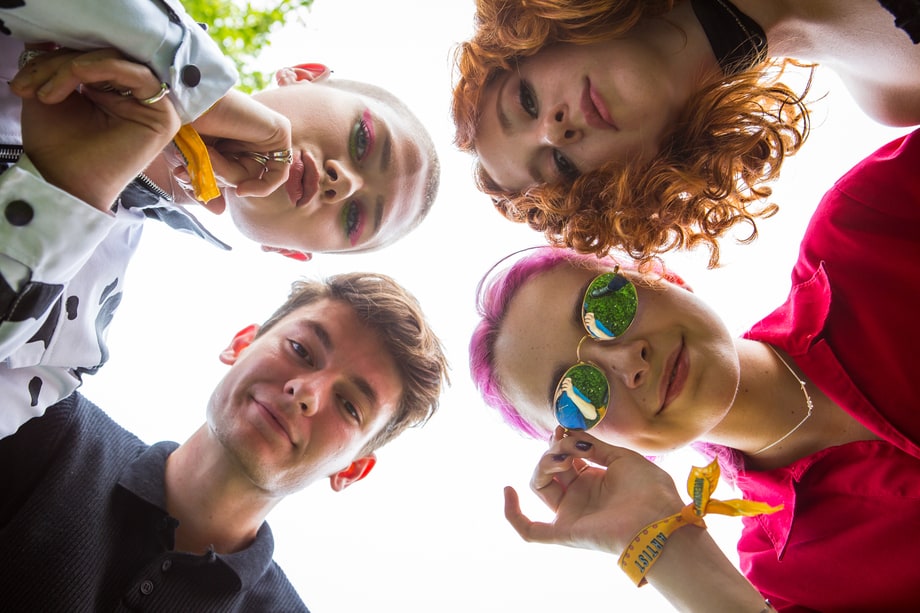 Best Early Bird Act: The Regrettes