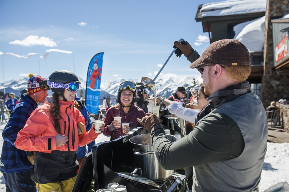 This Year's 3 Best Apres Ski Cocktails