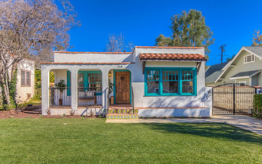 Thurs, 5/25: Vintage Flip (HGTV)