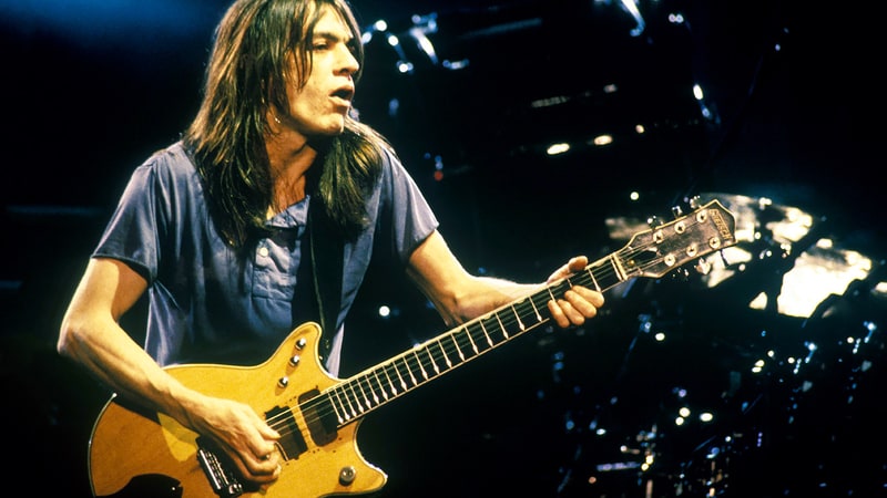 malcolm-young-12aa9252-b531-486b-a595-1cc4580251f5.jpg