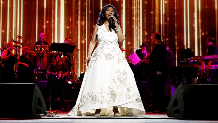 Aretha Franklin says she is moving back home to Detroit Aretha Franklin says she is moving back home to Detroit