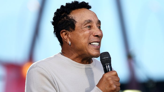 smokey robinson writing for the souls Complete your smokey robinson / various collection the tracks of my tears - the best of smokey robinson (writer & performer) genre: funk / soul style. smokey robinson writing for the souls Complete your smokey robinson / various collection the tracks of my tears - the best of smokey robinson (writer & performer) genre: funk / soul style.