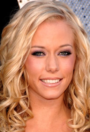 Kendra Wilkinson