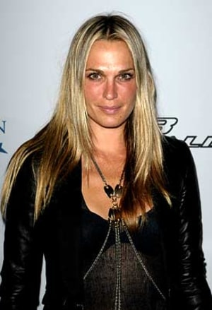 Molly Sims Married Aaron Eckhart