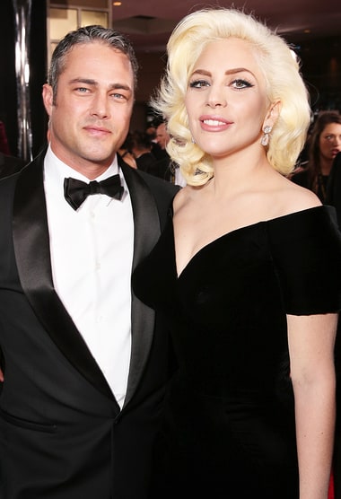 http://img.wennermedia.com/article-leads-vertical-380/lady-gaga-taylor-kinney-zoom-05c935a4-b756-4419-9849-55e0f72bf129.jpg