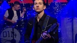 Arctic Monkeys 'Wanna Know' on 'Letterman'