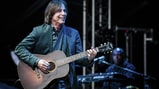 See Jackson Browne Honor Glenn Frey With Live 'Take It Easy'