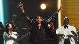 Lionel Richie Joins John Legend, Luke Bryan, More at Grammys Tribute