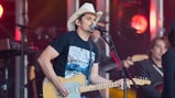 Brad Paisley Pledges Cash to West Virginia Flood Victims