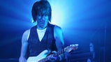 Review: Jeff Beck's 'Loud Hailer' Mixes Politics and Nuance
