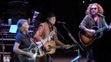 See Roger Waters, My Morning Jacket, Neil Young Cover Bob Dylan Together