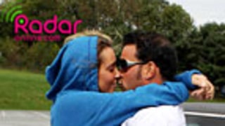 See a New Pic of Jon Gosselin and Girlfriend, 22, Kissing