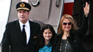 PIC: Kelly Preston, 47, Debuts Baby Bump