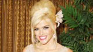Buy Anna Nicole Smith's Former Mansion for $1.75 Million