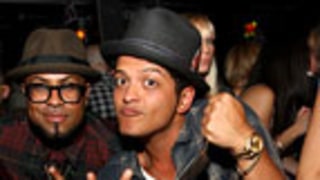 Bruno Mars Gets Down at Lollapalooza!