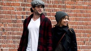 PIC: Penn Badgley, Zoe Kravitz Hold Hands