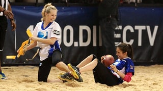 Candice Accola and Nina Dobrev