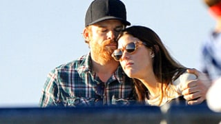 PIC: Exes Michael C. Hall, Jennifer Carpenter Reconcile?