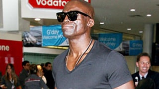 PIC: Heidi Klum's Estranged Husband Seal Removes Wedding Ring